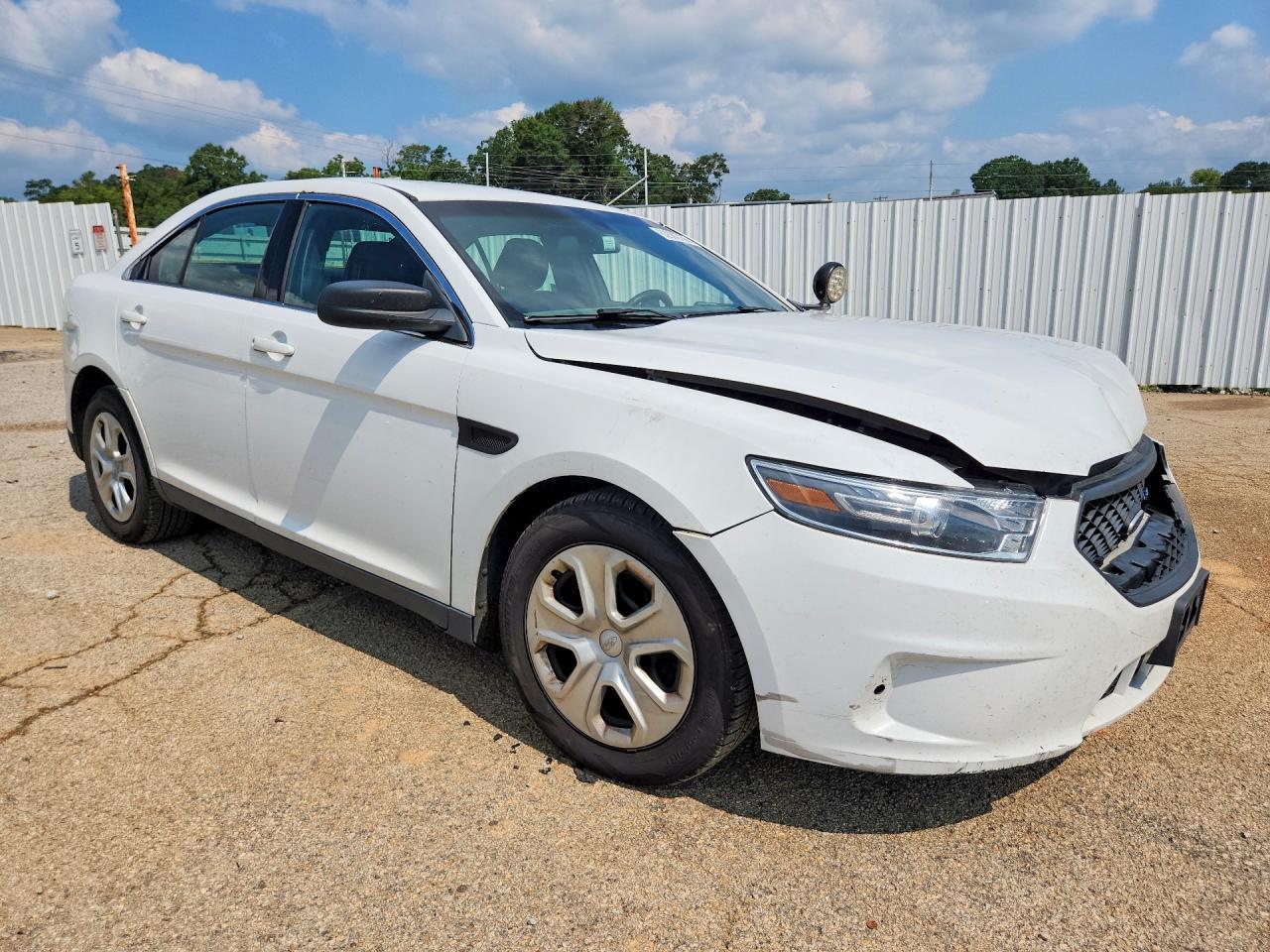 2015 Ford Taurus Police Interceptor - Фото 4