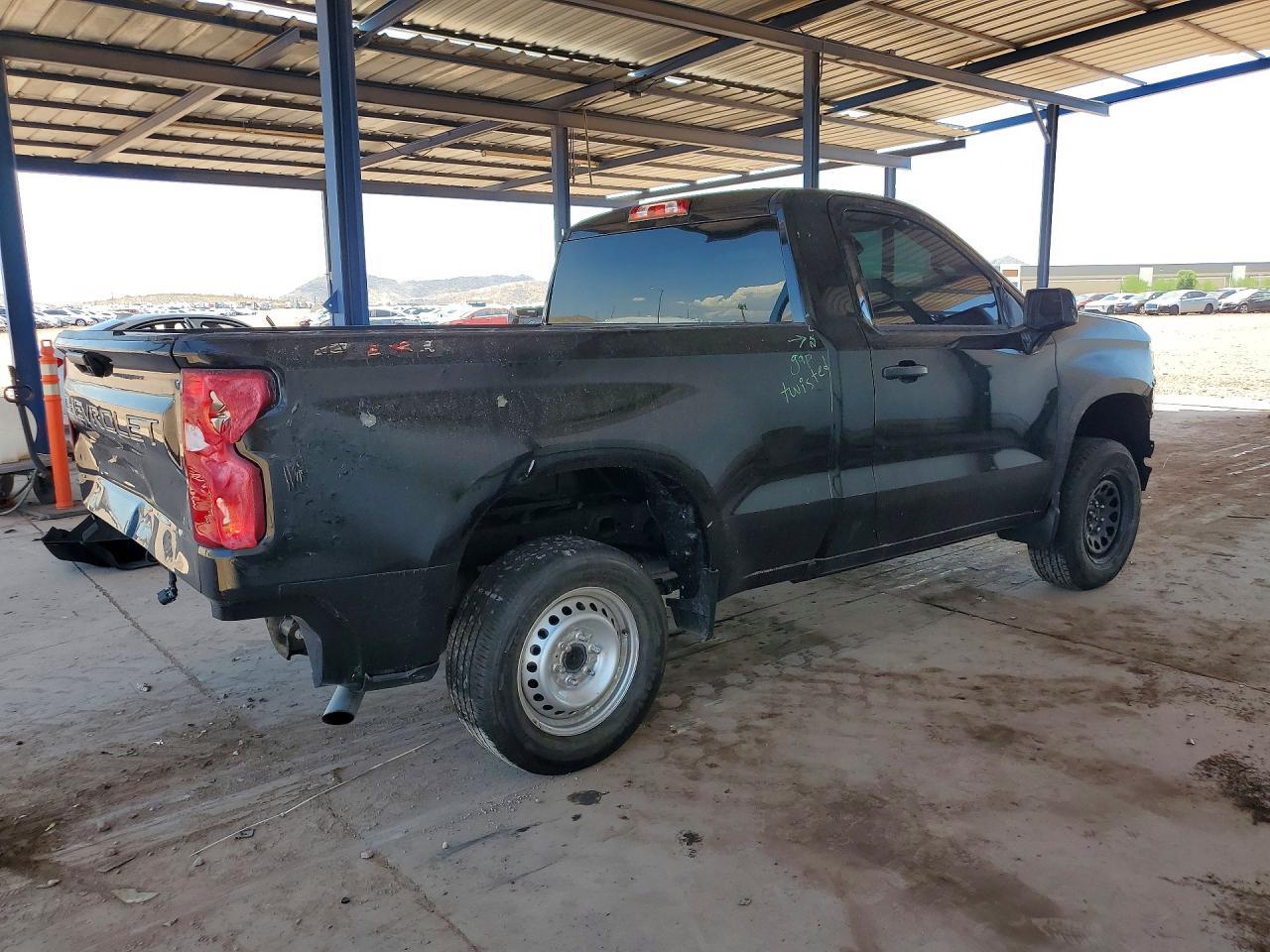 2025 Chevrolet Silverado K1500 - Image 3