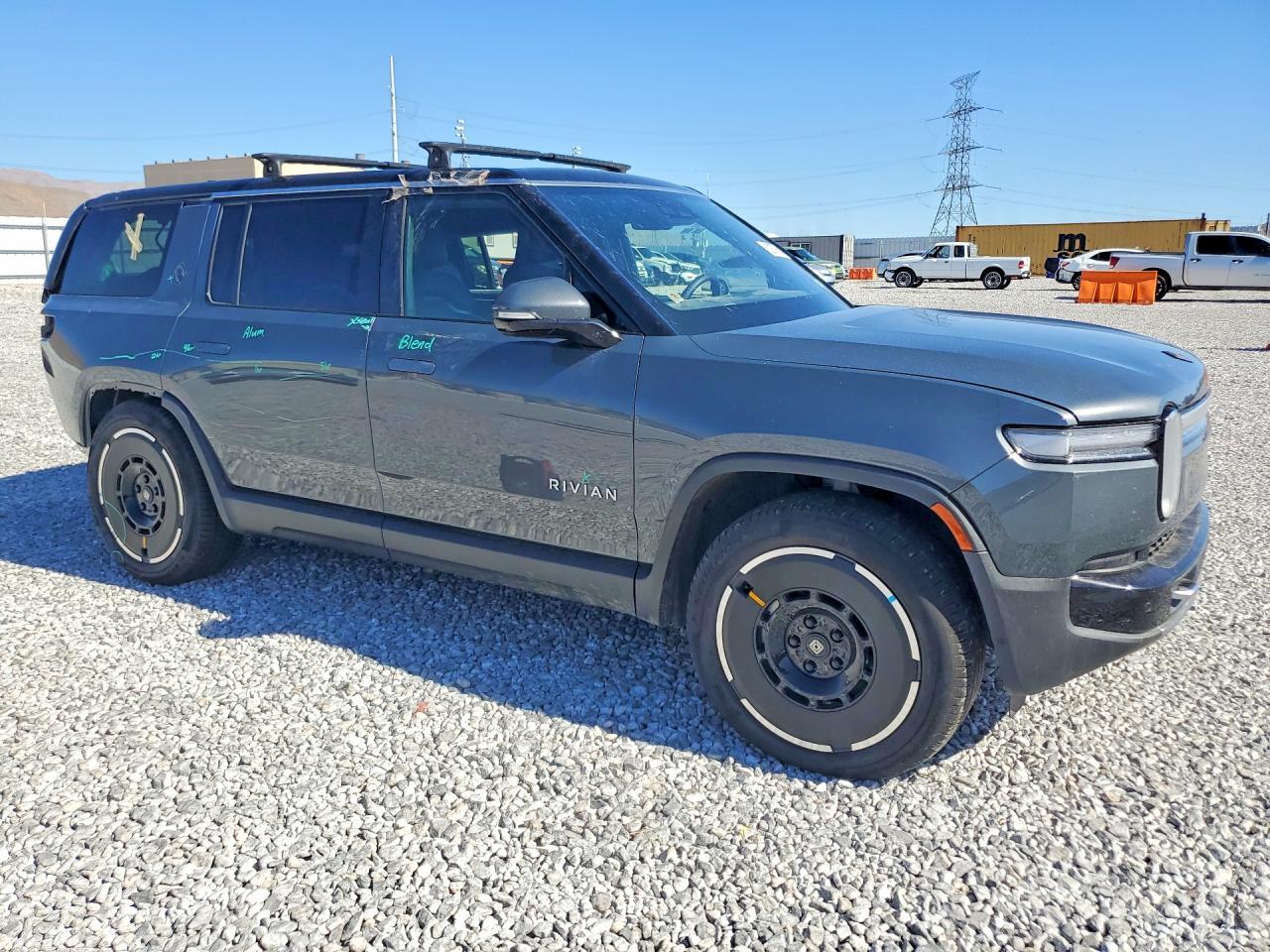 2025 Rivian R1S Adventure - Image 4