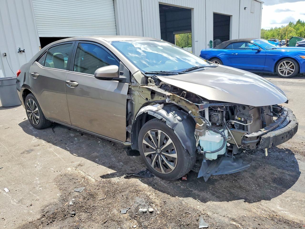 2017 Toyota Corolla Base - Фото 4