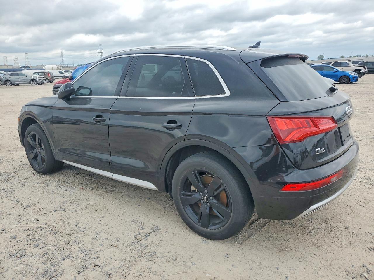 2019 Audi Q5 Premium Plus - Фото 2