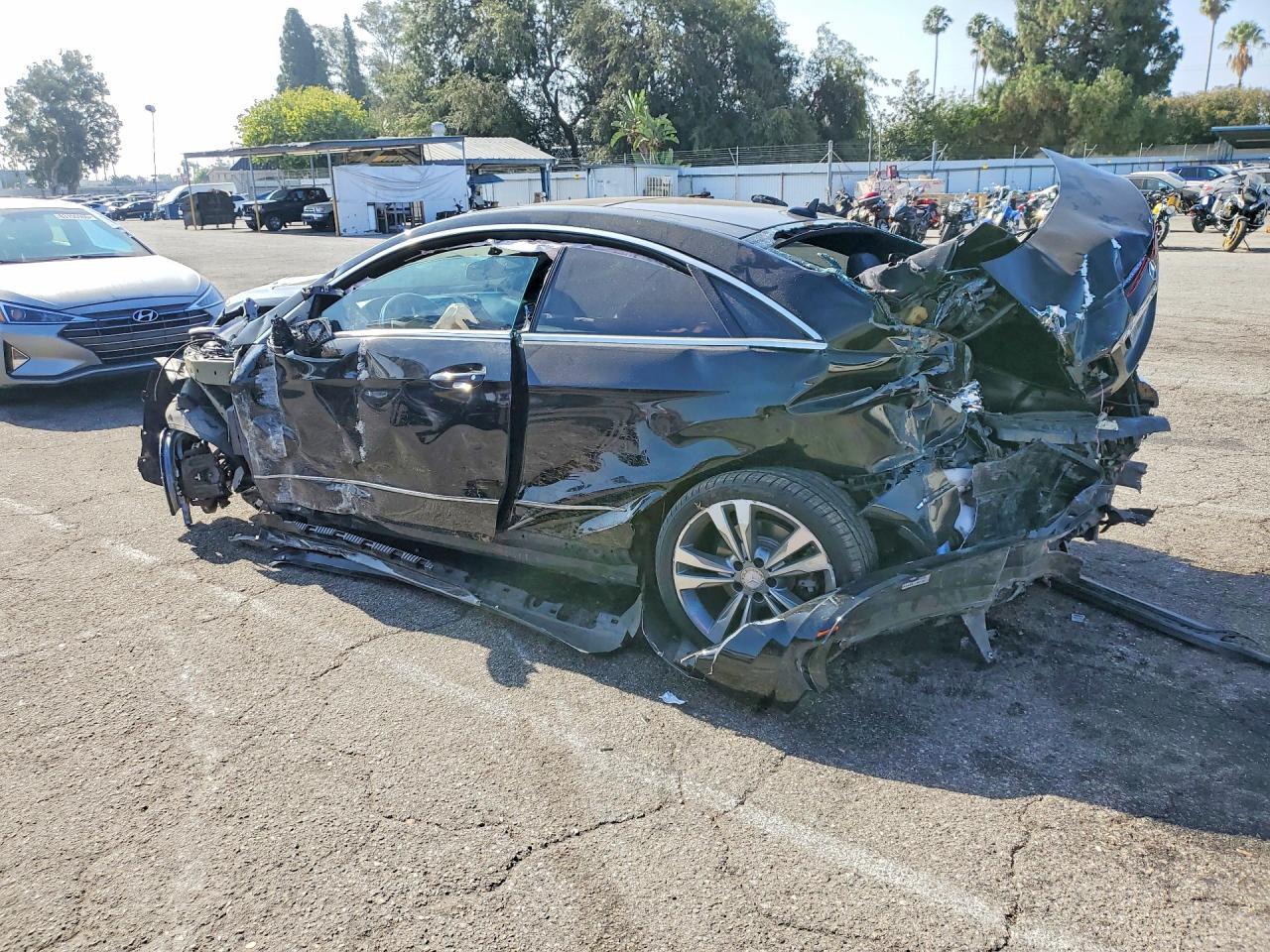 2014 Mercedes-Benz E 350 - Image 2