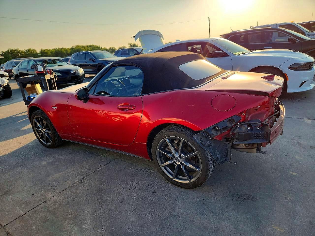 2017 Mazda Mx-5 Miata Grand Touring - Image 2