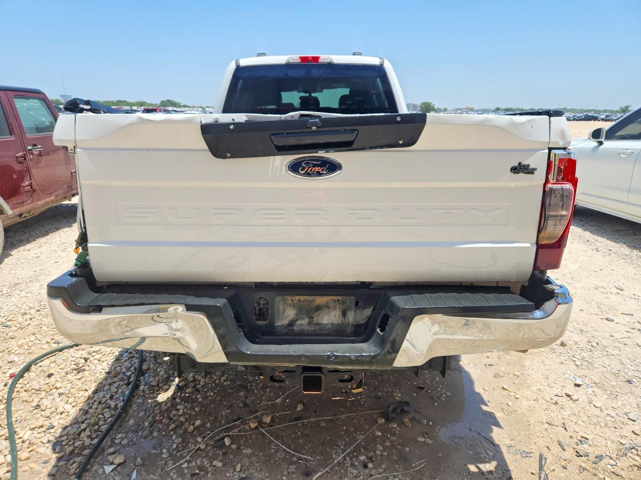 2022 Ford F250 Super Duty - Фото 6