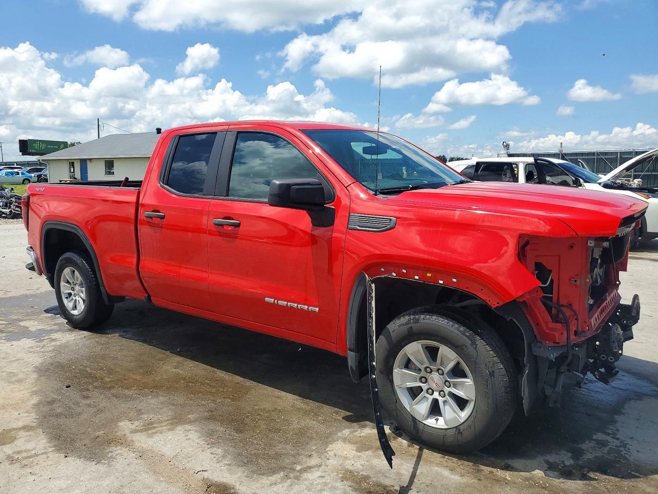 2023 GMC Sierra K1500 - Image 4