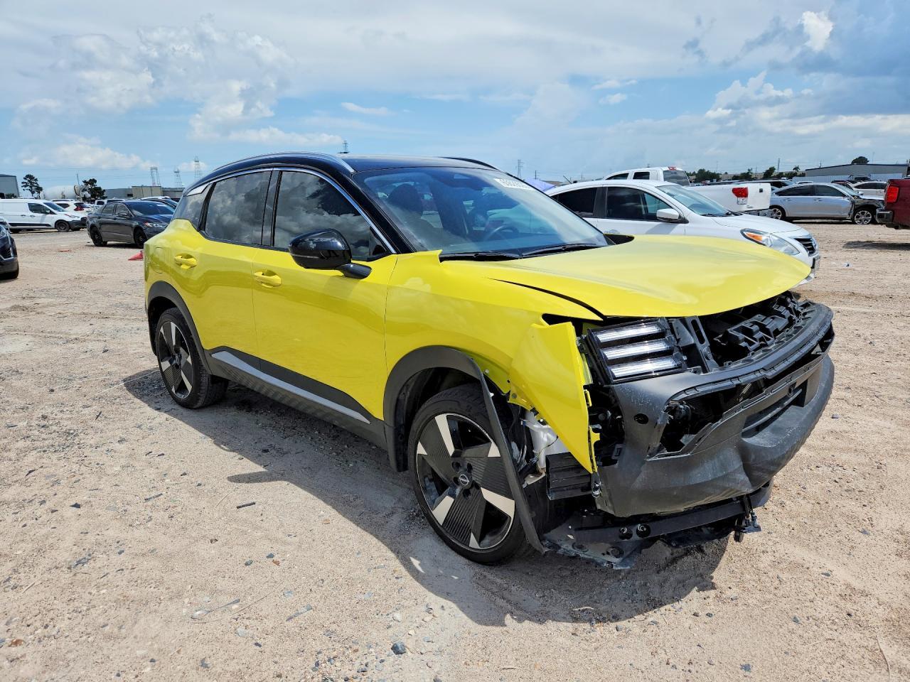 2025 Nissan Kicks Sr - Фото 4