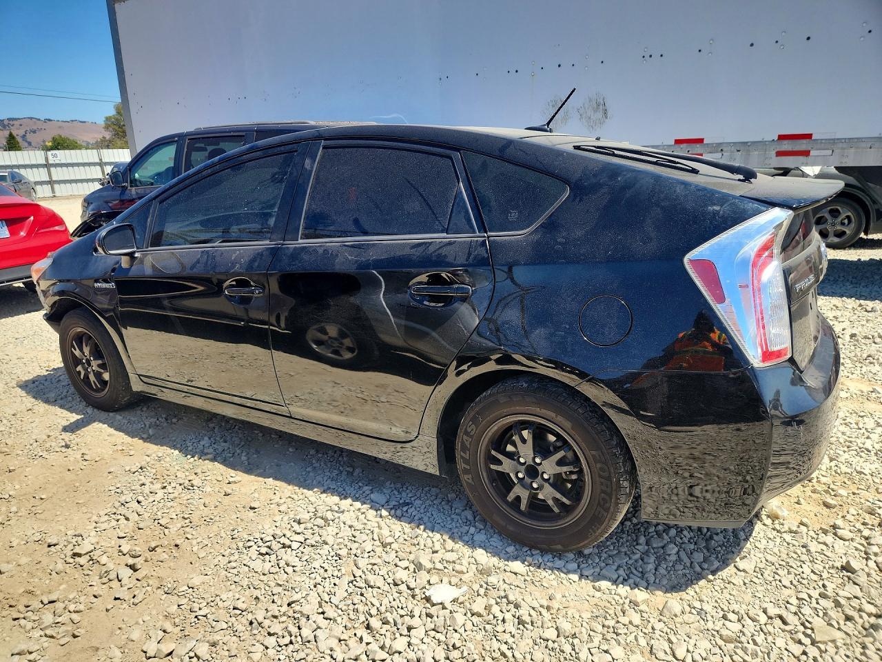 2015 Toyota Prius Three - Фото 2