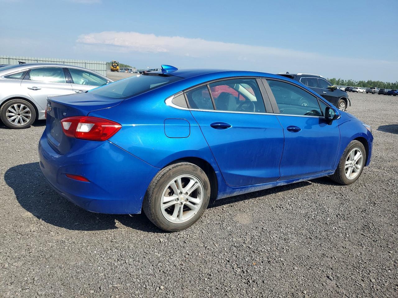 2017 Chevrolet Cruze Lt - Фото 3
