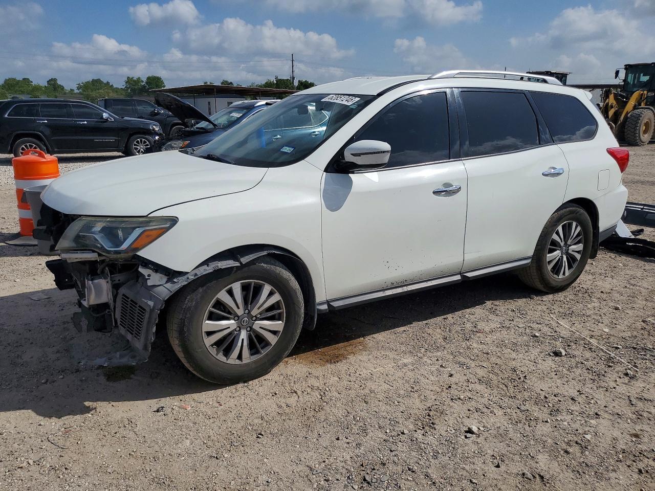 2017 Nissan Pathfinder S