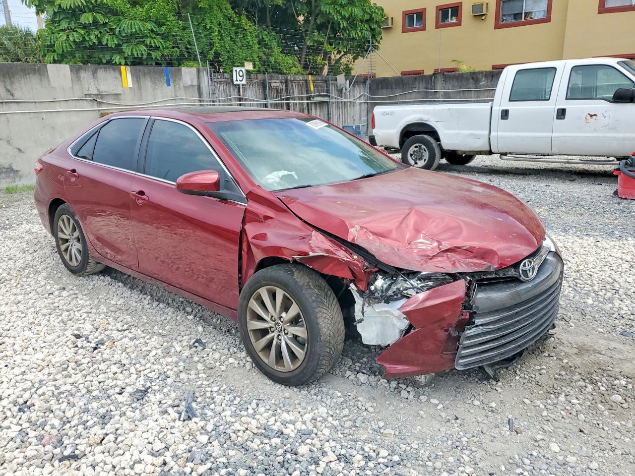 2017 Toyota Camry Xle - Фото 4