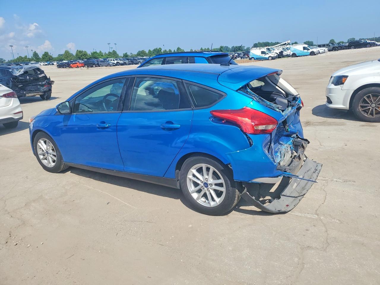 2016 Ford Focus Se - Фото 2