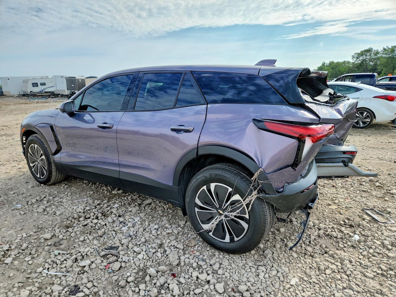 2025 Chevrolet Blazer Lt - Фото 2