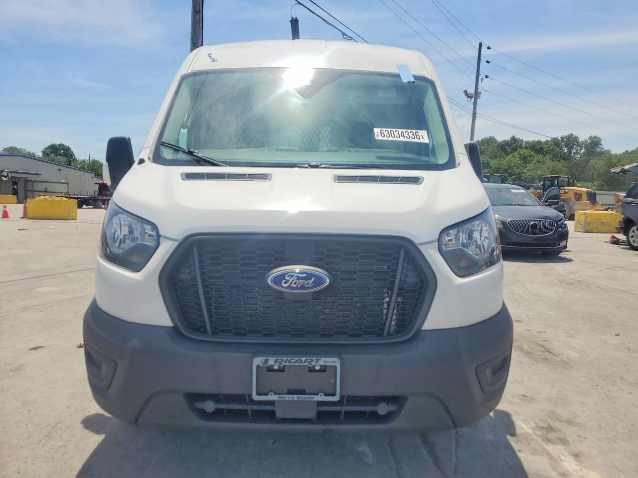 2023 Ford Transit 250 Delivery Van - Image 5