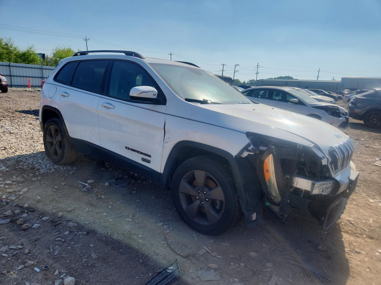 2016 Jeep Cherokee Latitude - Фото 4