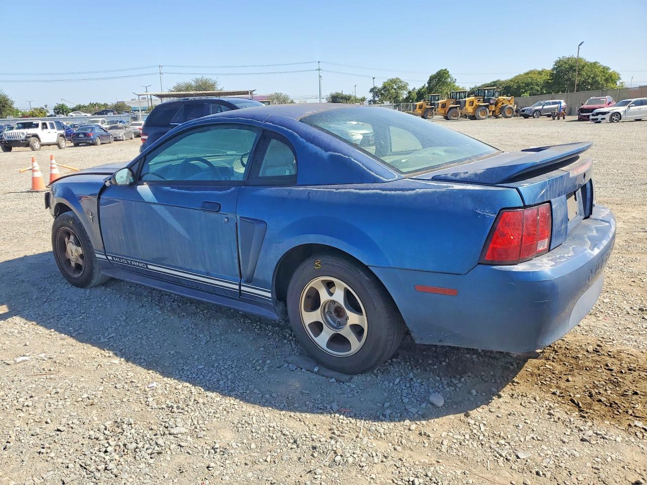 2000 Ford Mustang - Фото 2