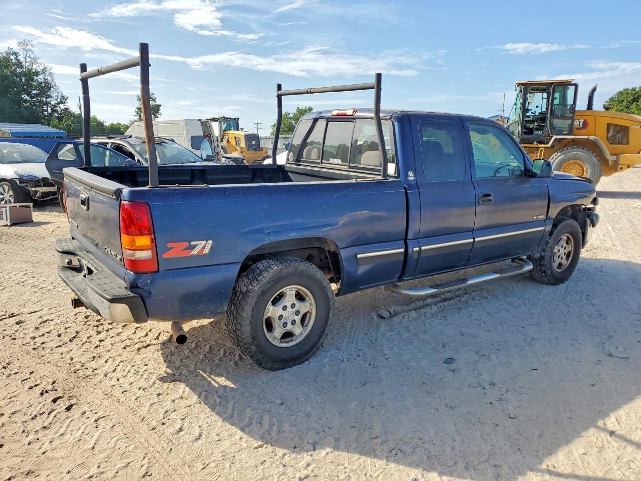 1999 Chevrolet Silverado K1500 - Image 3