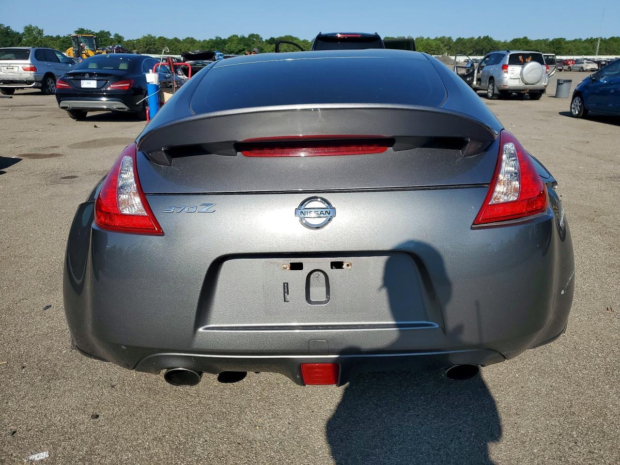2014 Nissan 370Z Base - Фото 6
