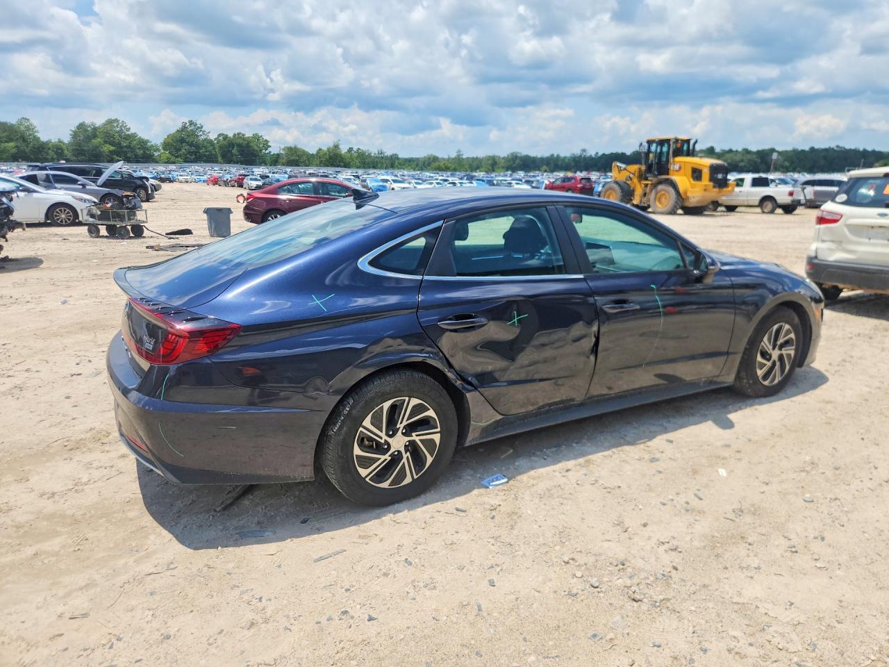 2022 Hyundai Sonata Hybrid Blue - Image 3