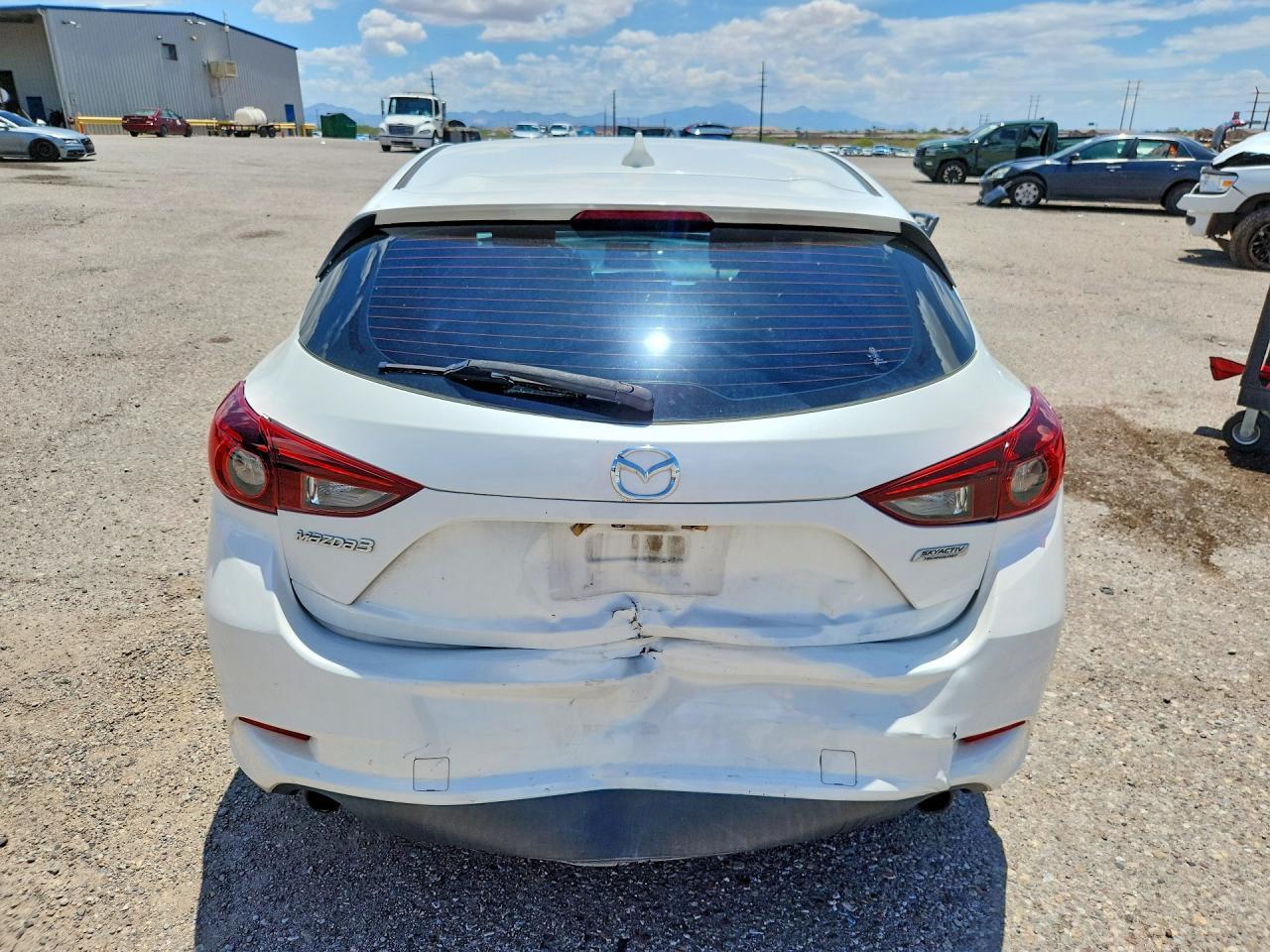 2017 Mazda 3 Grand Touring - Фото 6