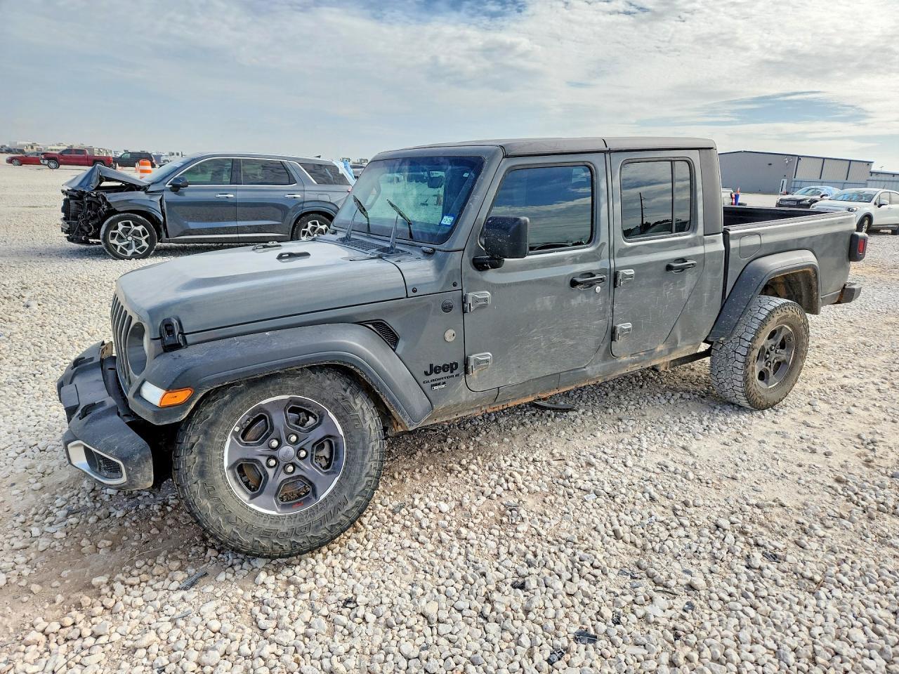 2023 Jeep Gladiator Sport