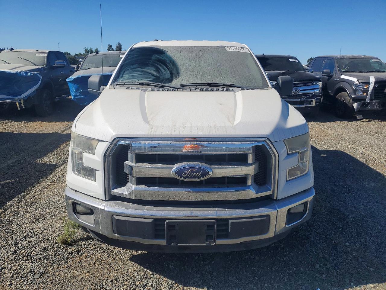 2016 Ford F150 Super Cab - Фото 5