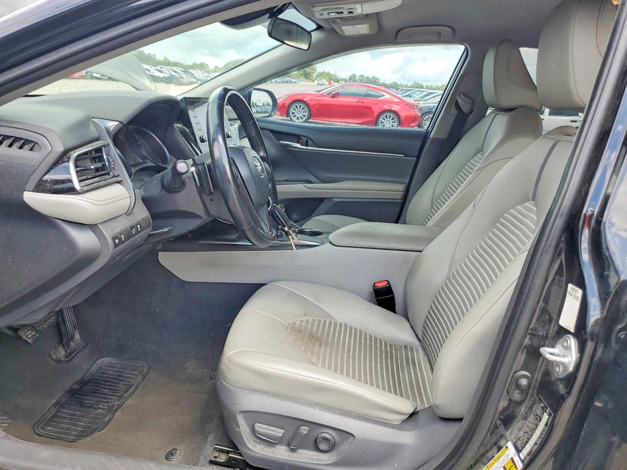 2021 Toyota Camry Se - Image 7
