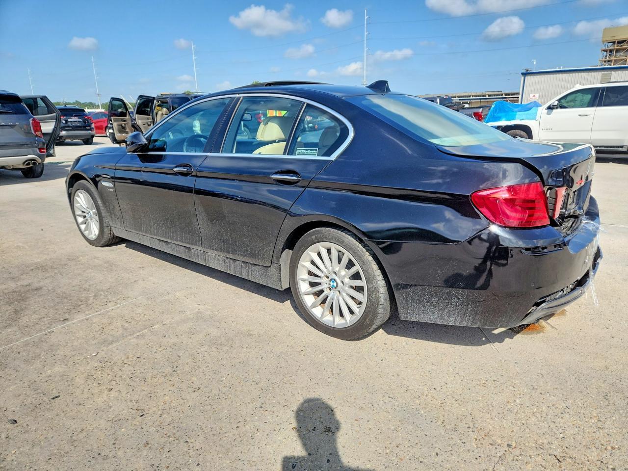 2012 BMW 535 Xi - Фото 2