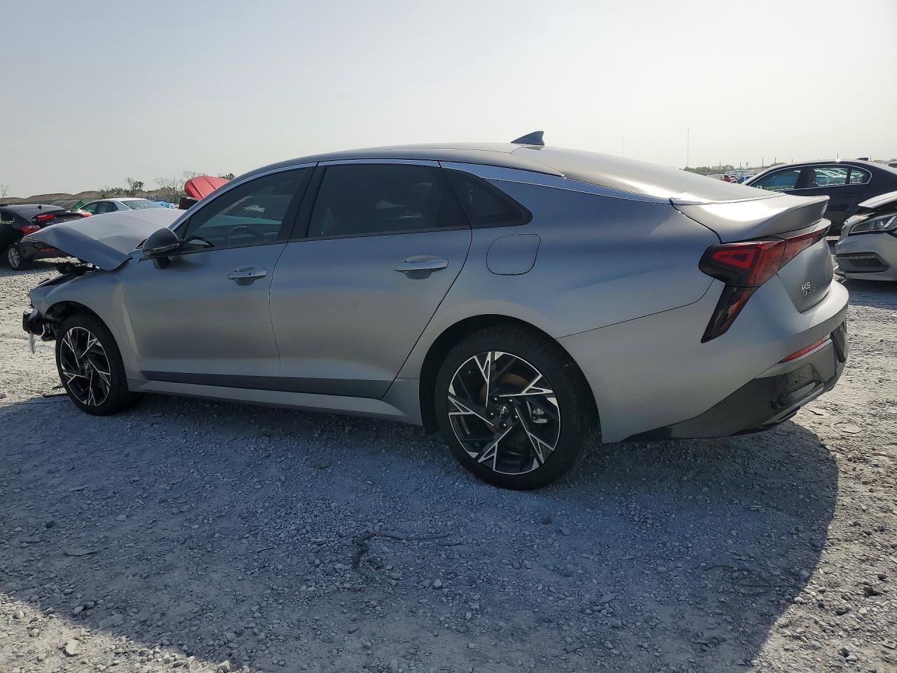 2025 Kia K5 Gt Line - Image 2