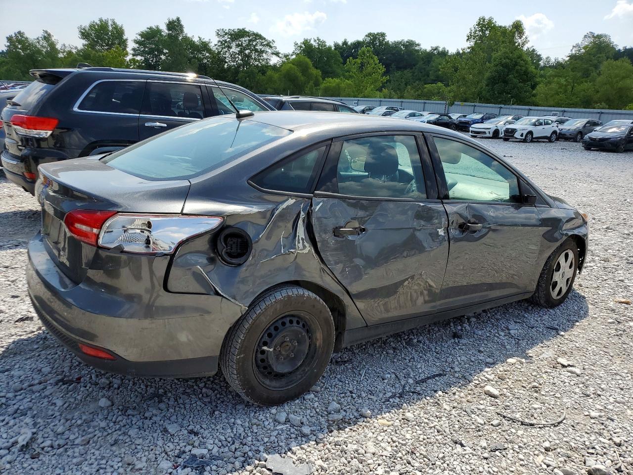 2018 Ford Focus S - Image 3
