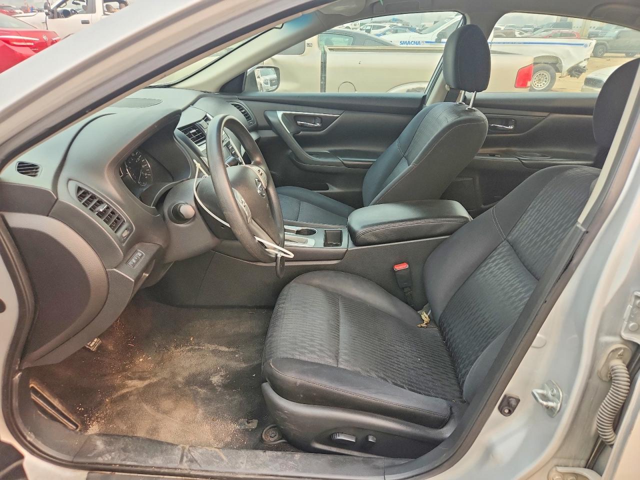 2016 Nissan Altima 2.5 S - Фото 7