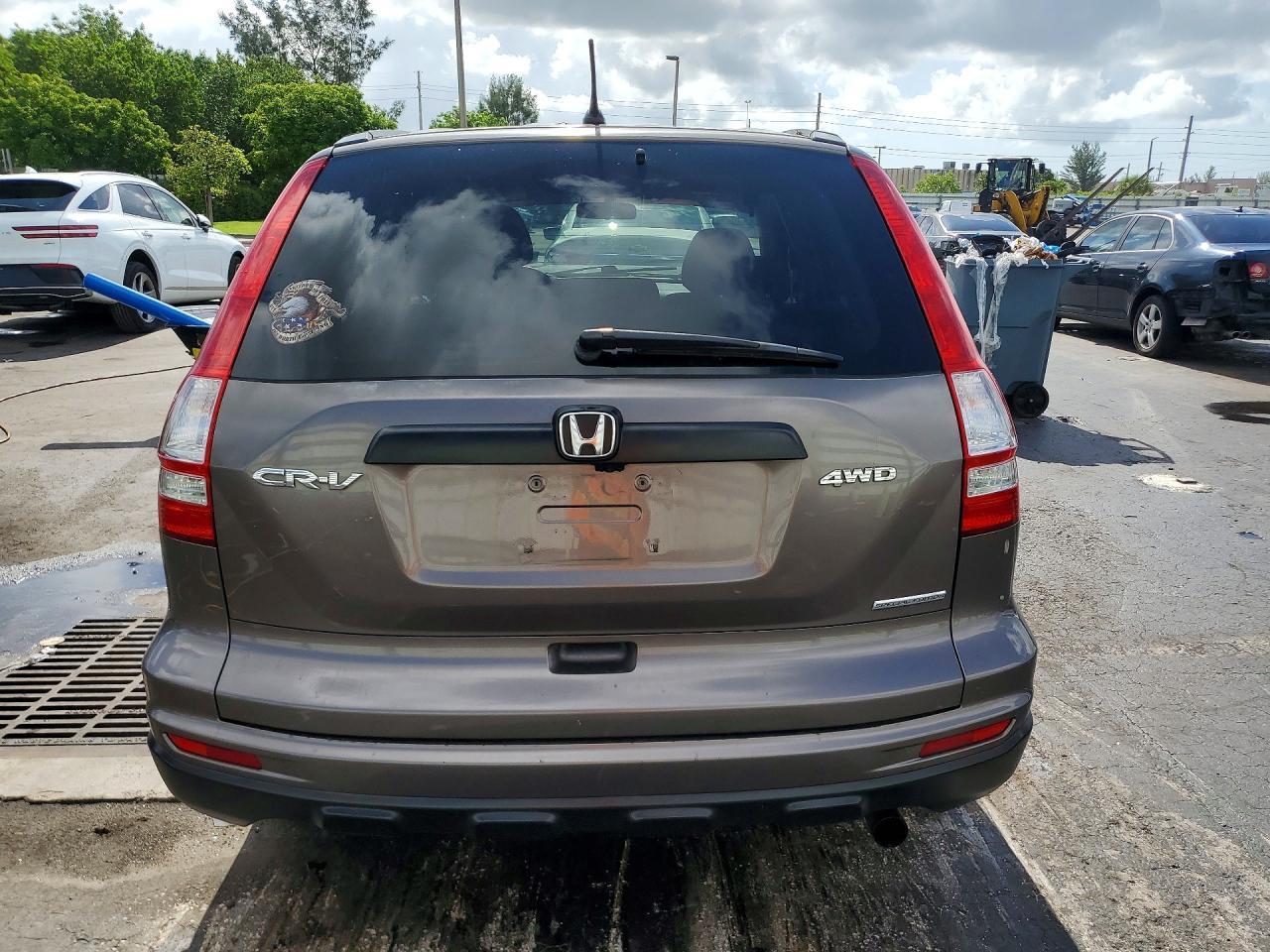 2011 Honda Cr-V Se - Image 6
