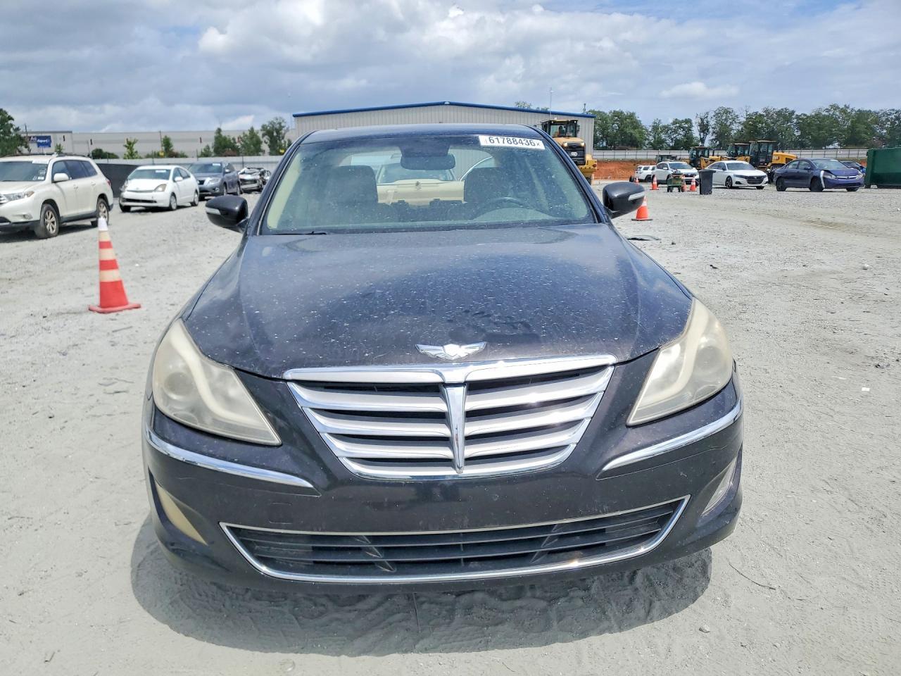 2014 Hyundai Genesis 3.8L - Image 5