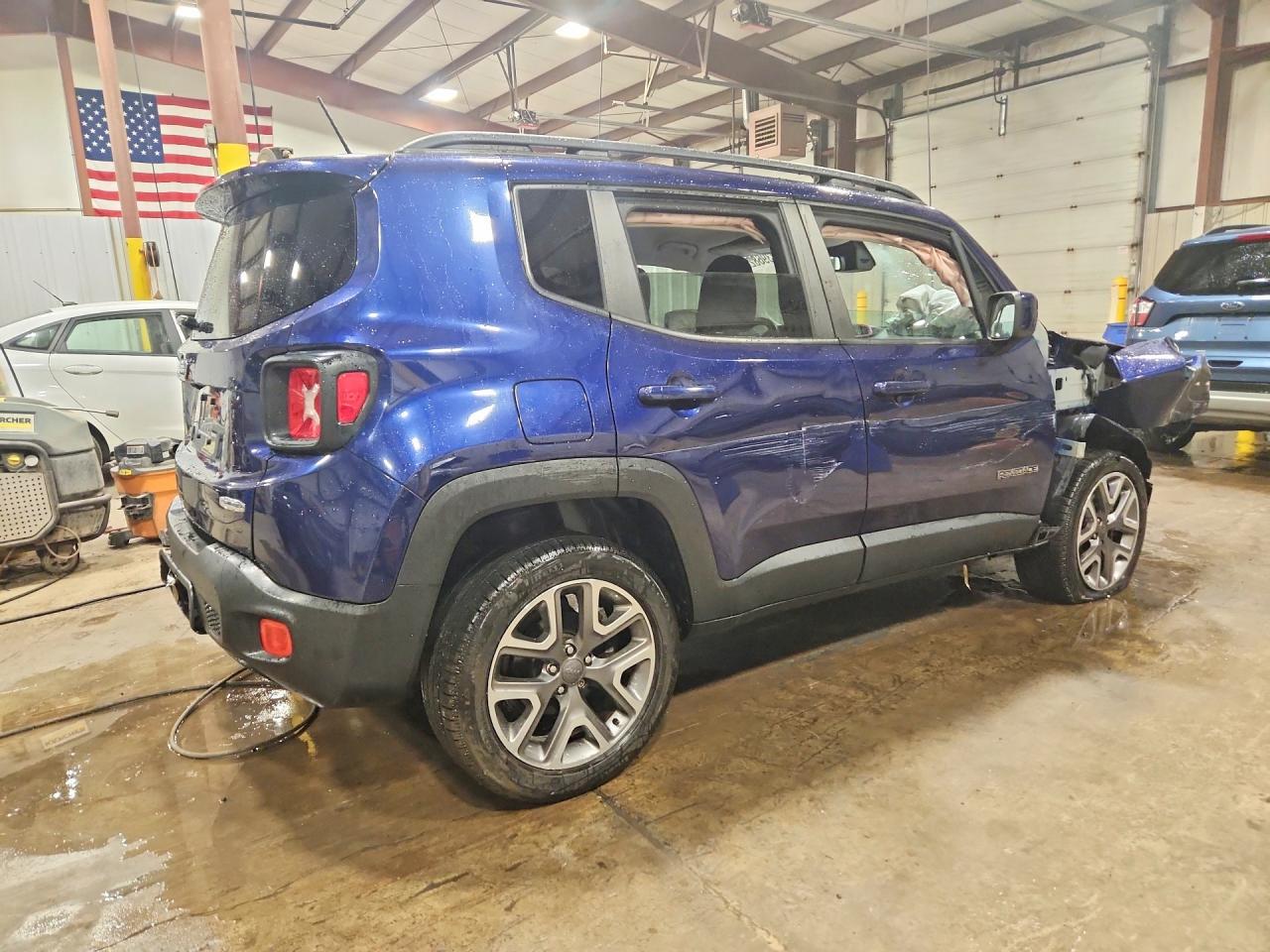 2017 Jeep Renegade Latitude - Фото 3