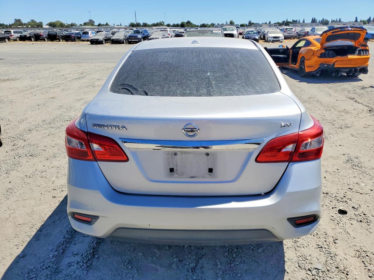 2019 Nissan Sentra Sv - Фото 6
