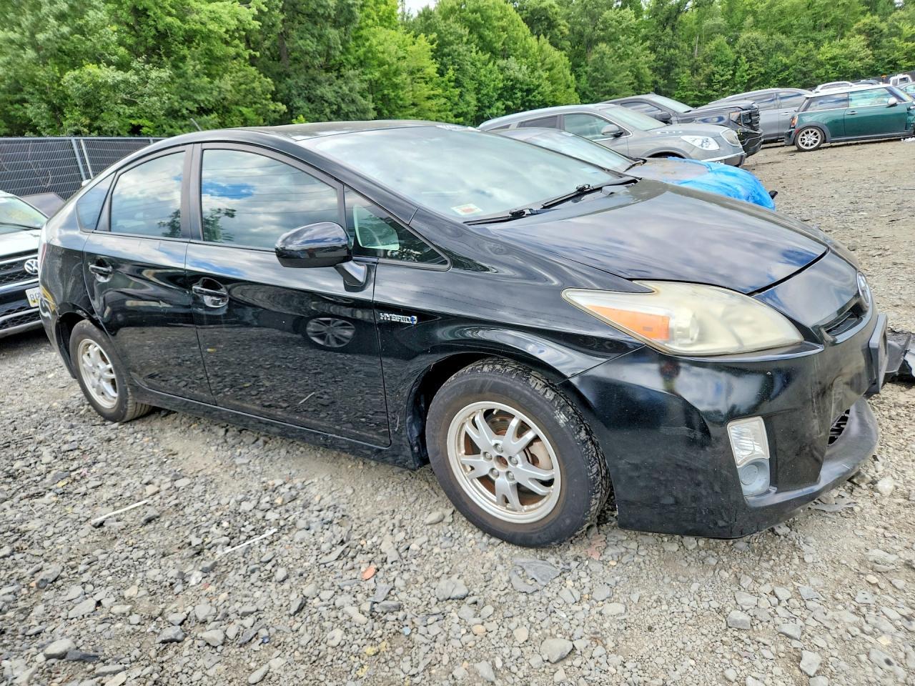 2011 Toyota Prius Four - Image 4