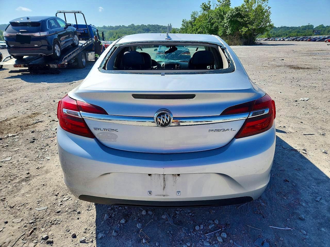 2014 Buick Regal - Image 6