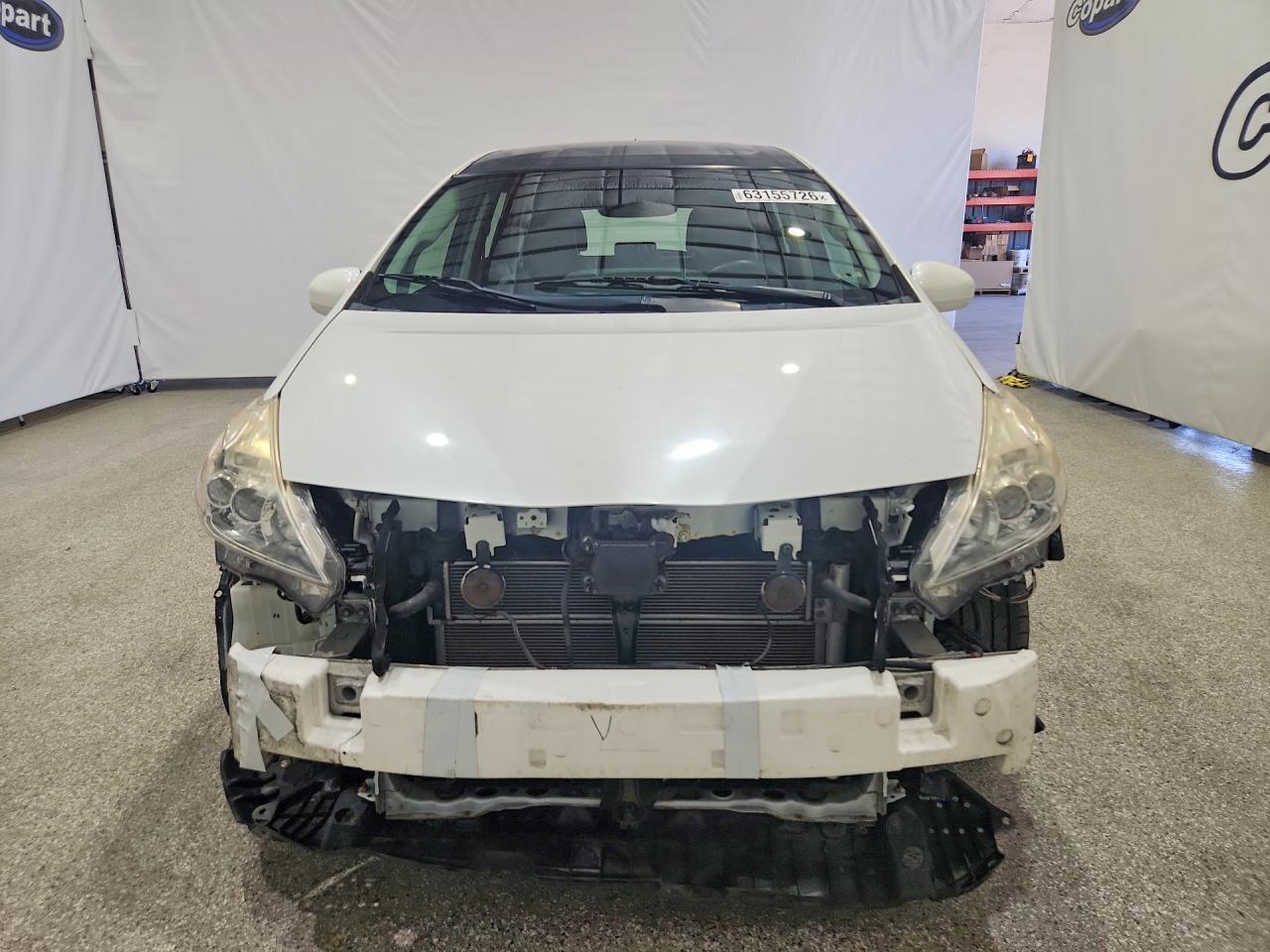 2014 Toyota Prius V Five - Image 5