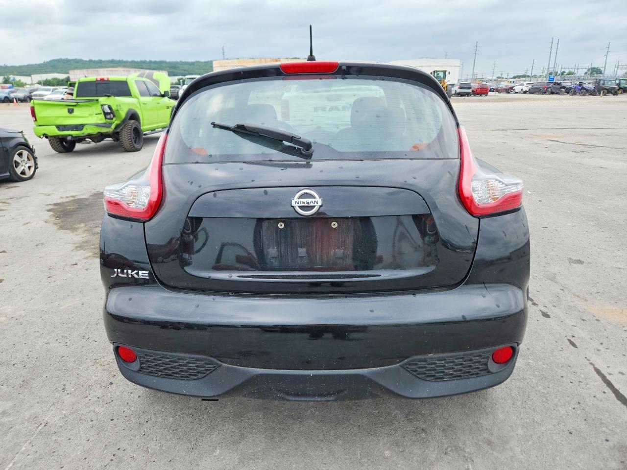 2016 Nissan Juke S - Фото 6
