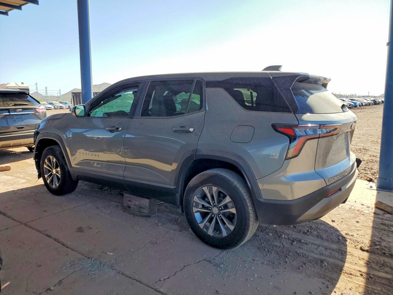 2026 Chevrolet Equinox Lt - Фото 2