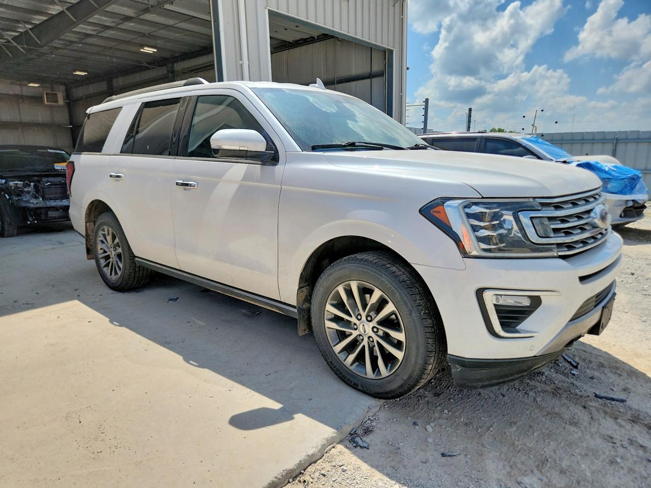 2018 Ford Expedition Limited - Image 4