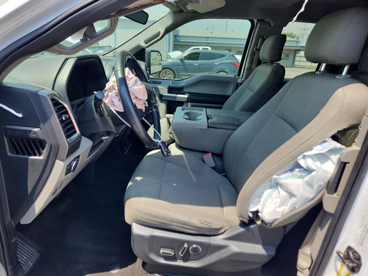 2015 Ford F150 Super Cab - Фото 7