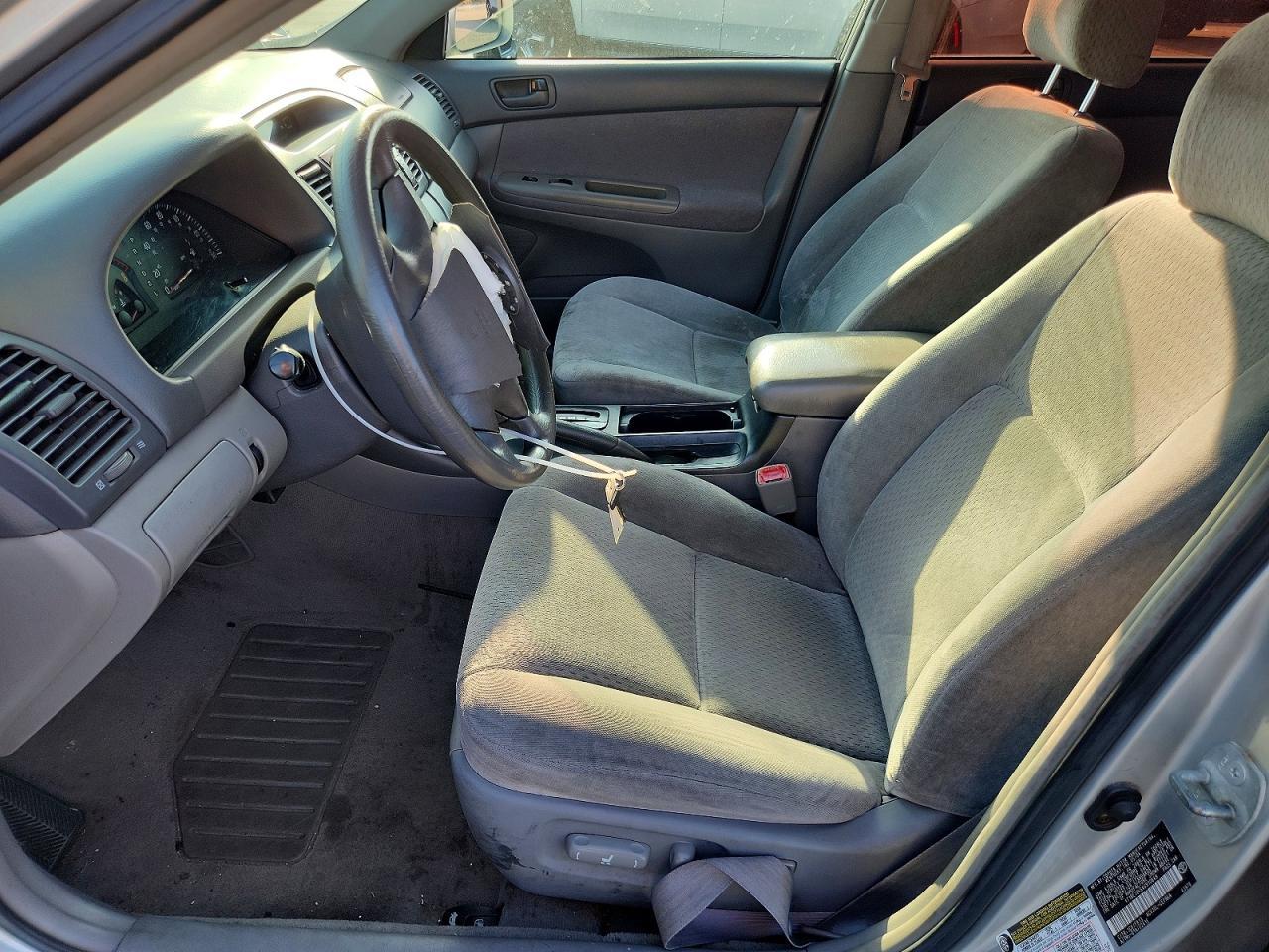 2004 Toyota Camry Le - Фото 7