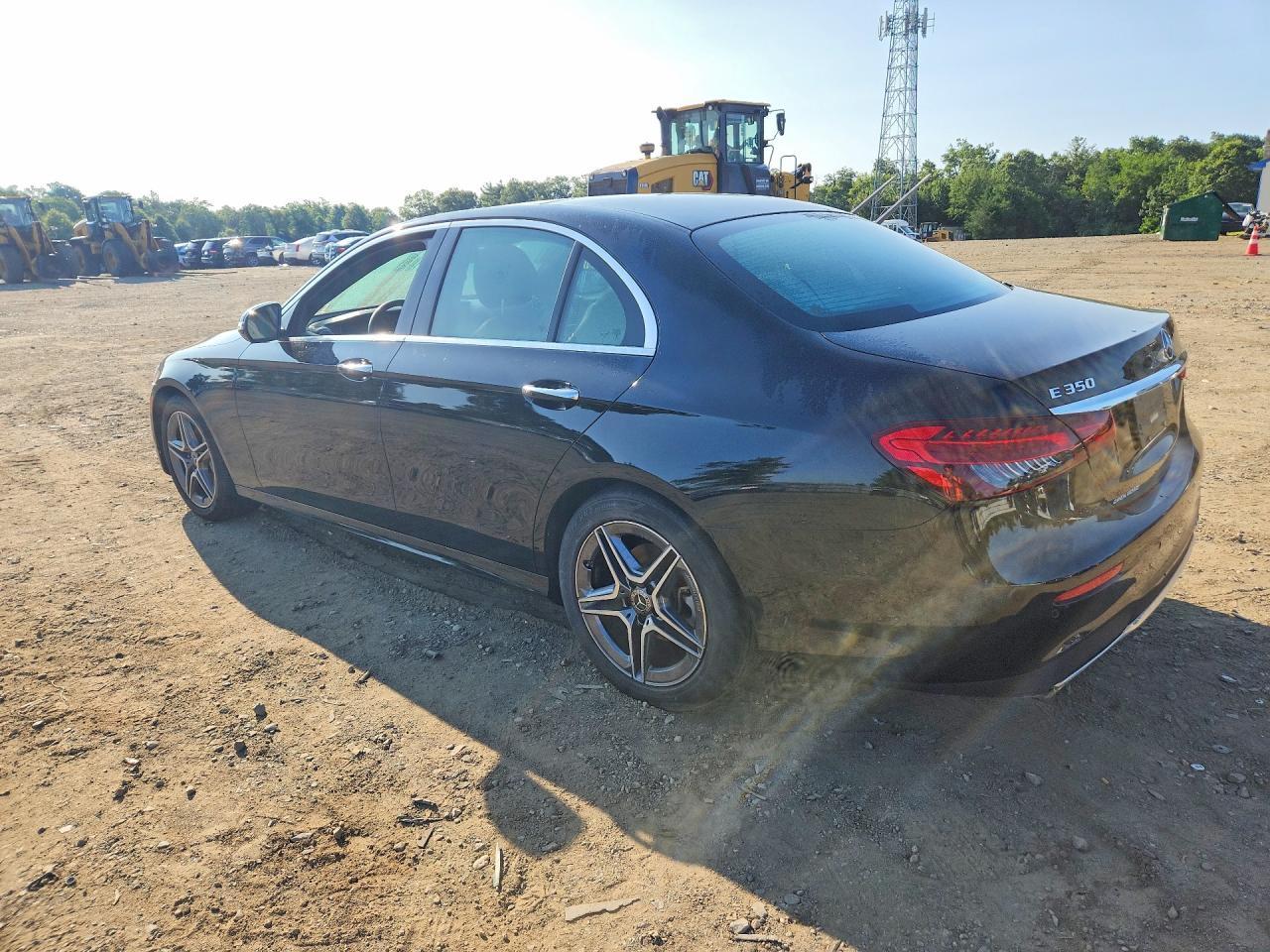 2023 Mercedes-Benz E 350 4Matic - Фото 2