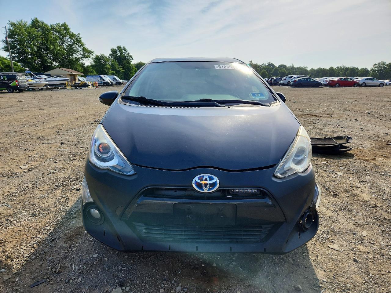 2016 Toyota Prius C Two - Фото 5