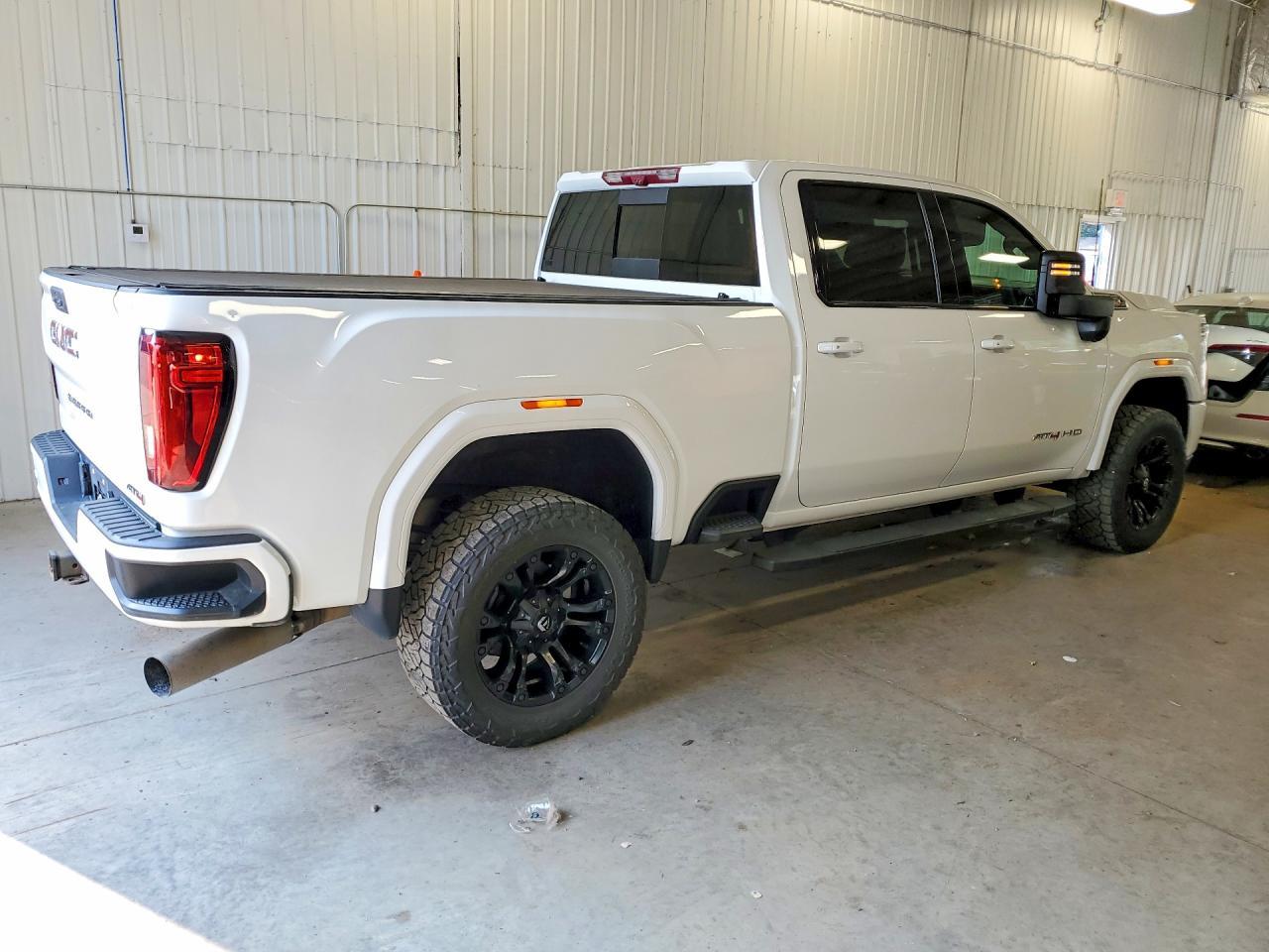 2020 GMC Sierra K3500 At4 - Фото 3