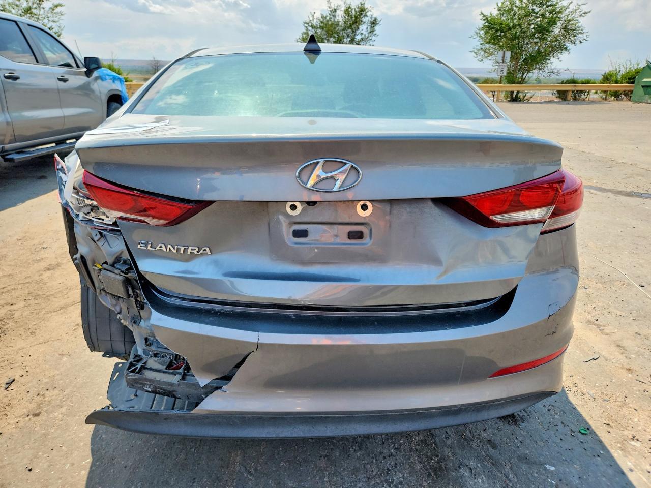 2018 Hyundai Elantra Sel - Фото 6
