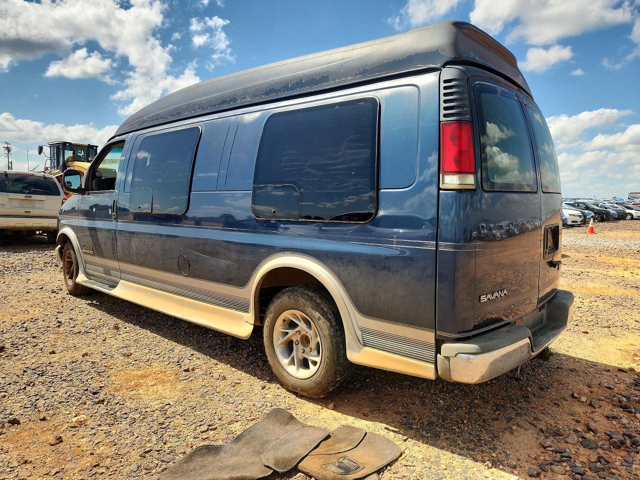 1999 GMC Savana G2500 - Фото 2