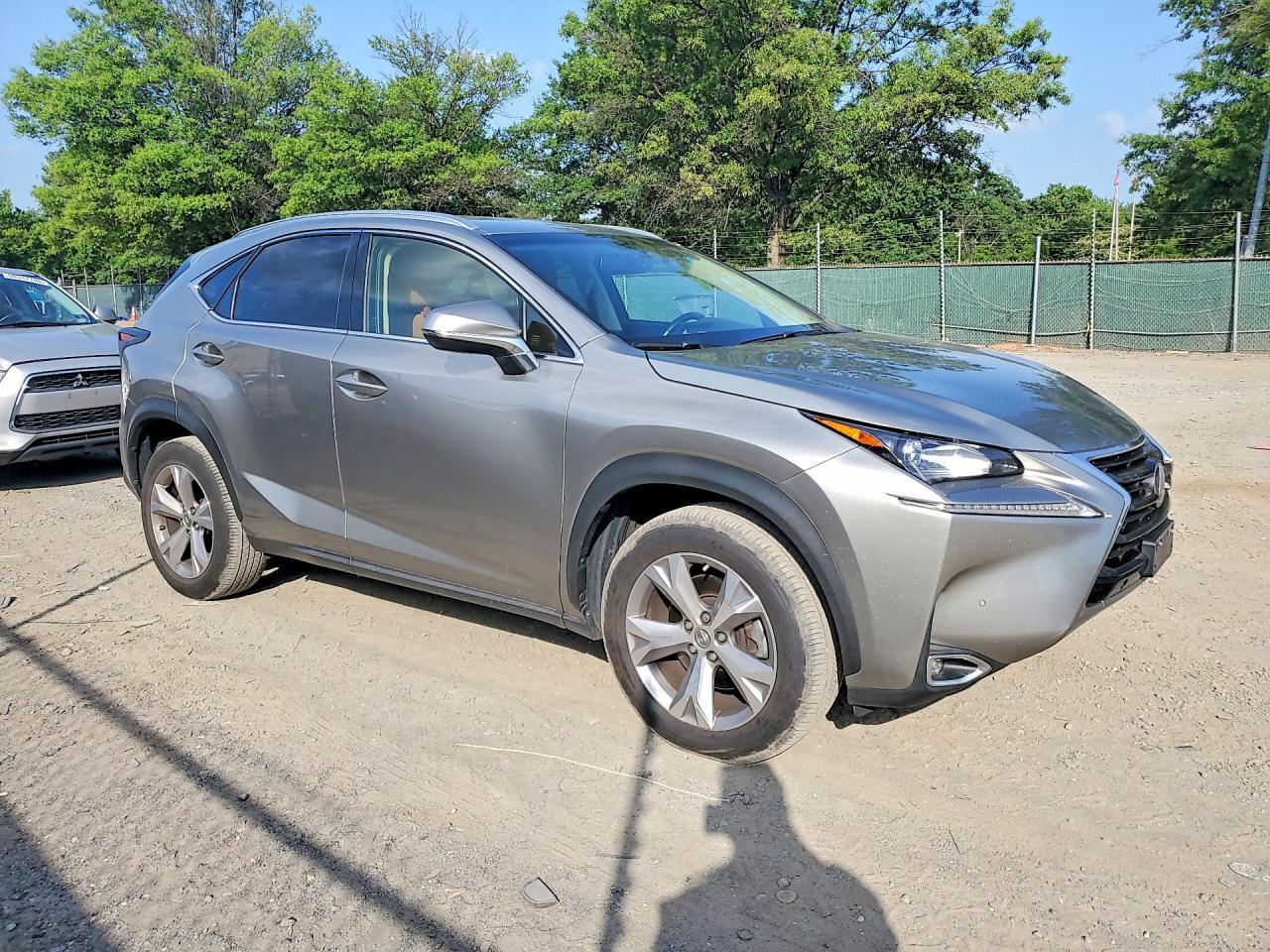 2017 Lexus Nx 200T Base - Фото 4