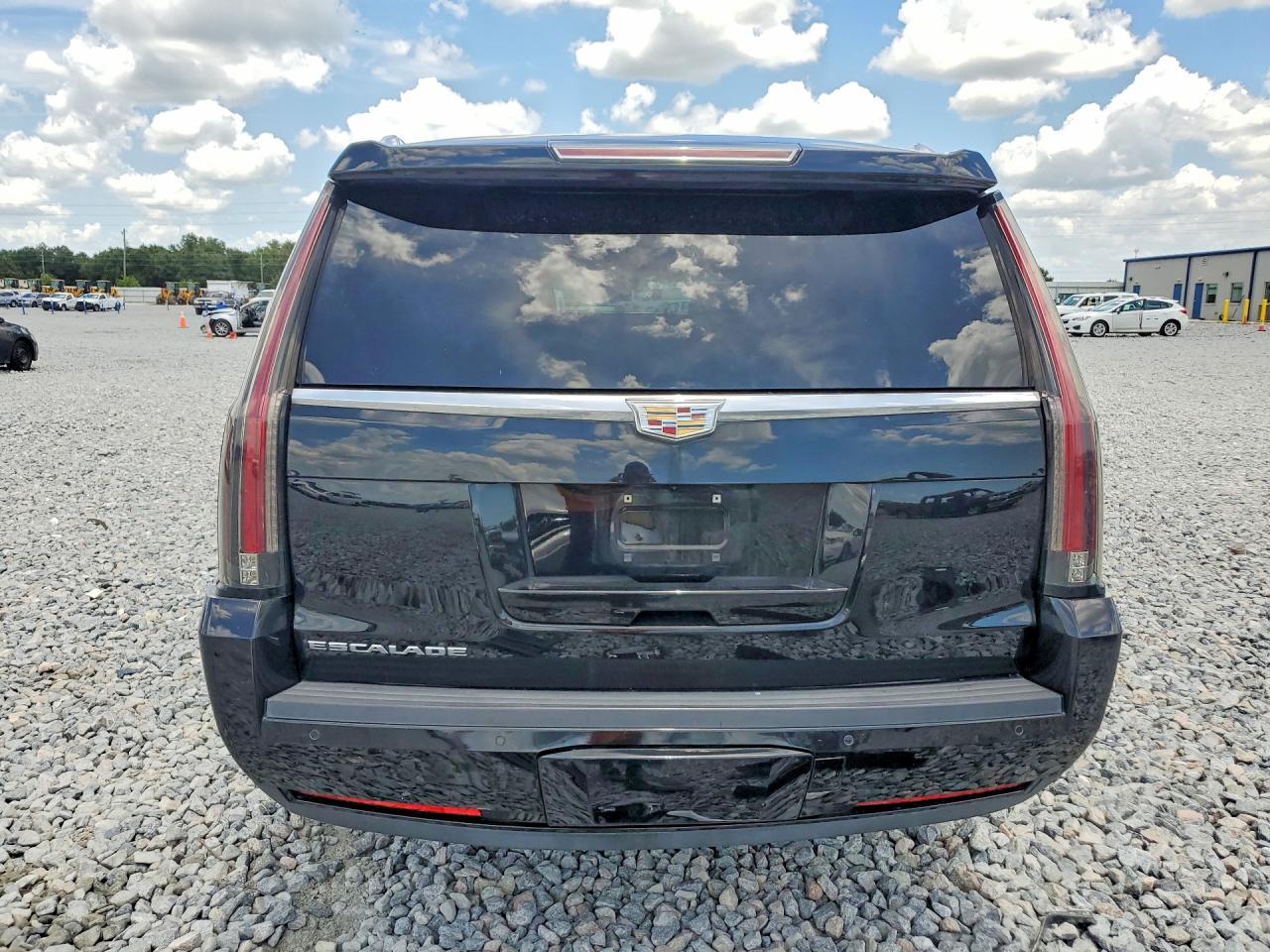 2015 Cadillac Escalade Esv Premium - Image 6
