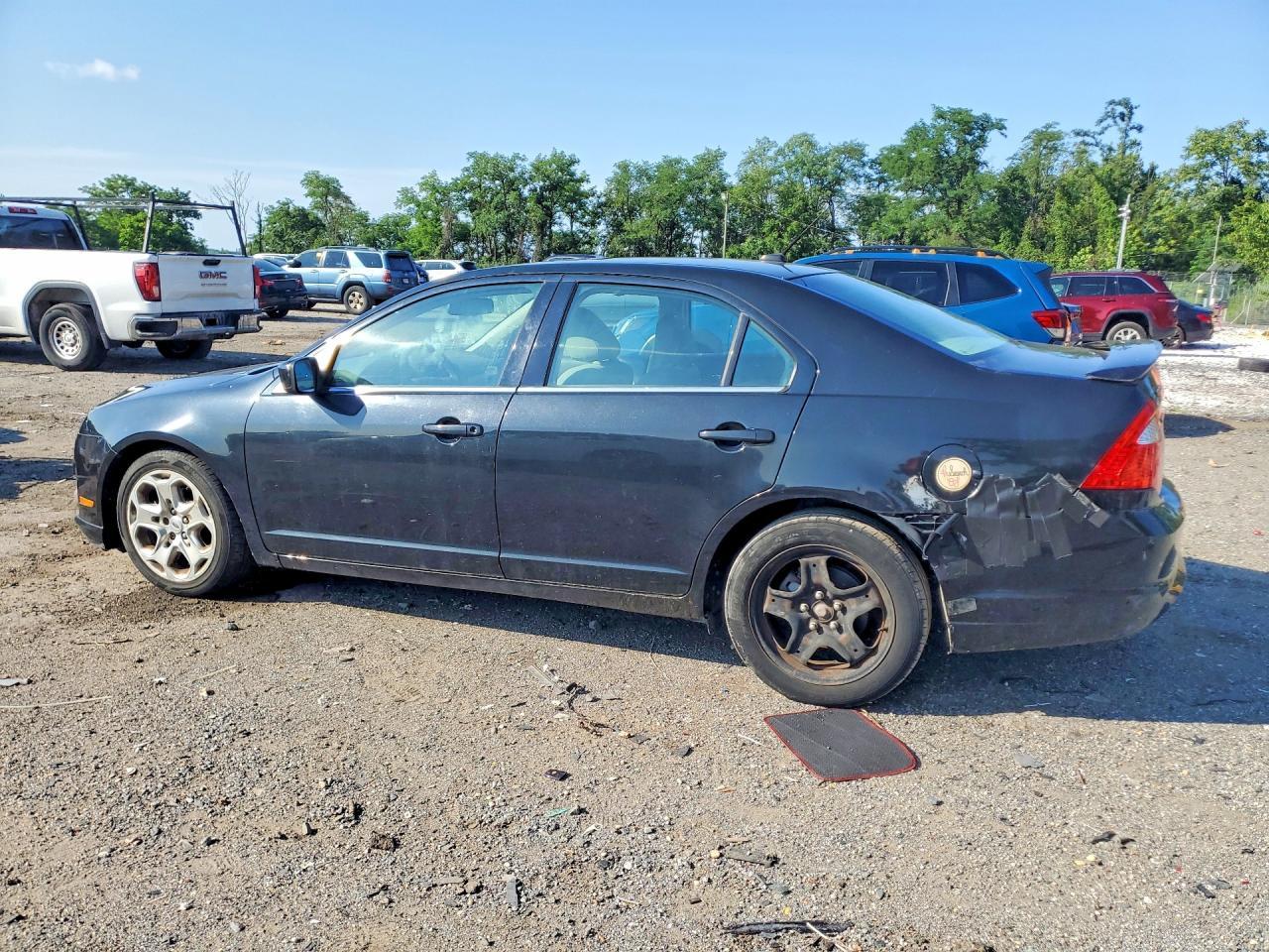2010 Ford Fusion Se - Image 2